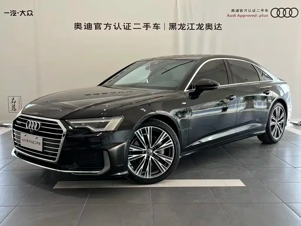 Audi A6L — фото 1