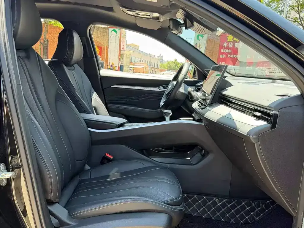Geely Xingrui 2025 из CN, фото 4