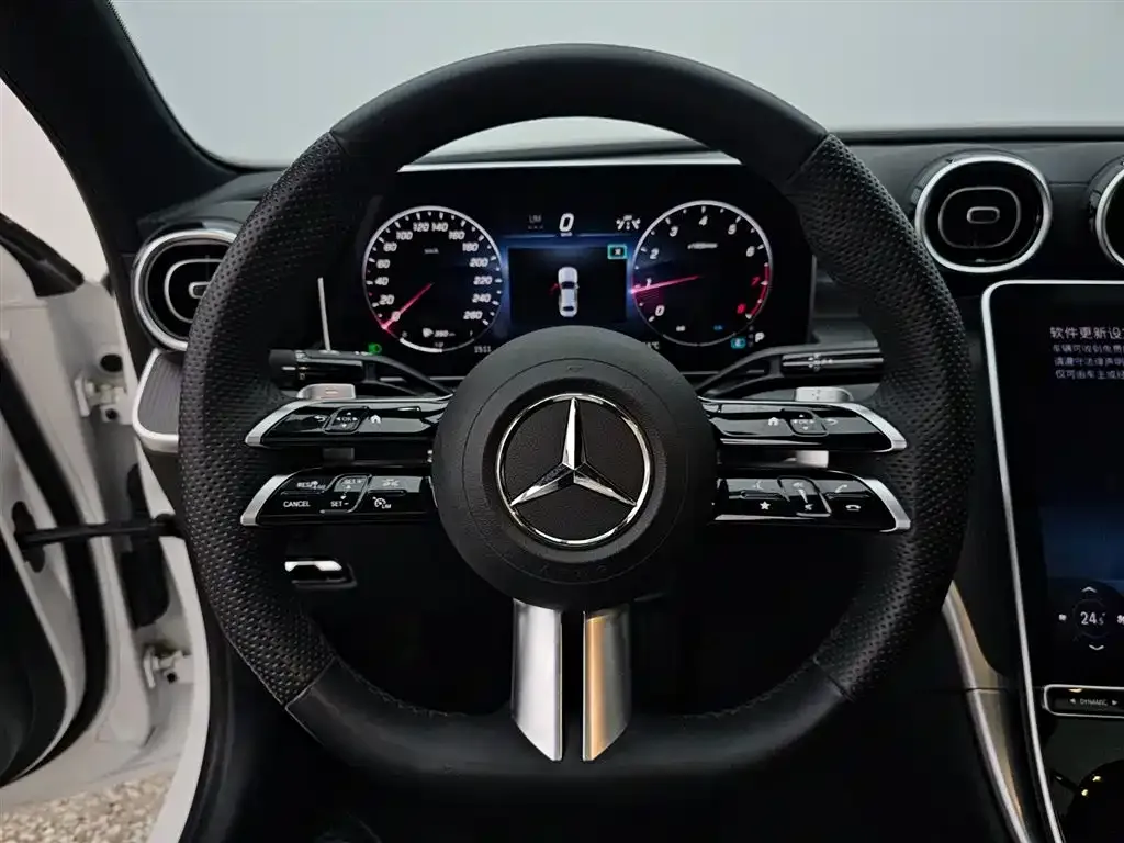 Mercedes-Benz C-Class — фото 2