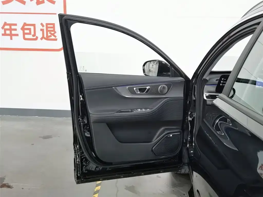 Chery Tiggo 8 PRO — фото 10