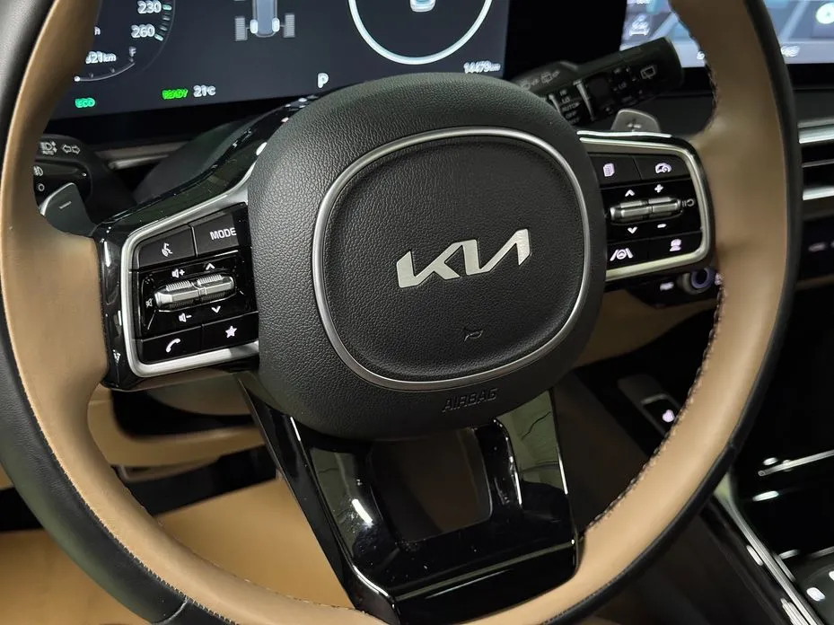 Kia Sorento — фото 4
