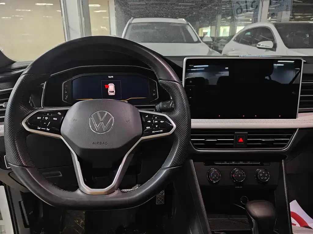 Volkswagen Tiguan L 2022 из CN, фото 8