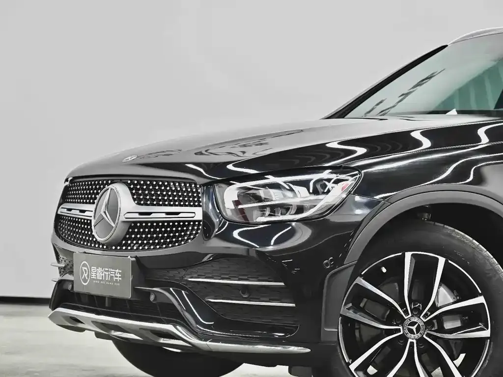 Mercedes-Benz GLC — фото 7