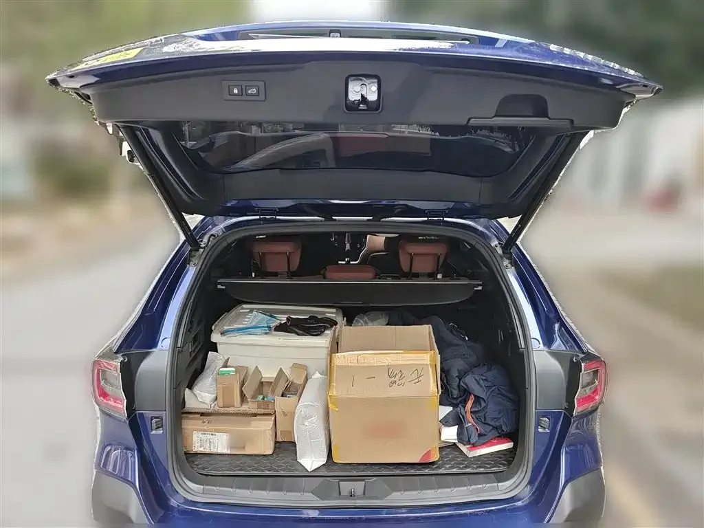 Subaru Outback 2022 из CN, фото 10