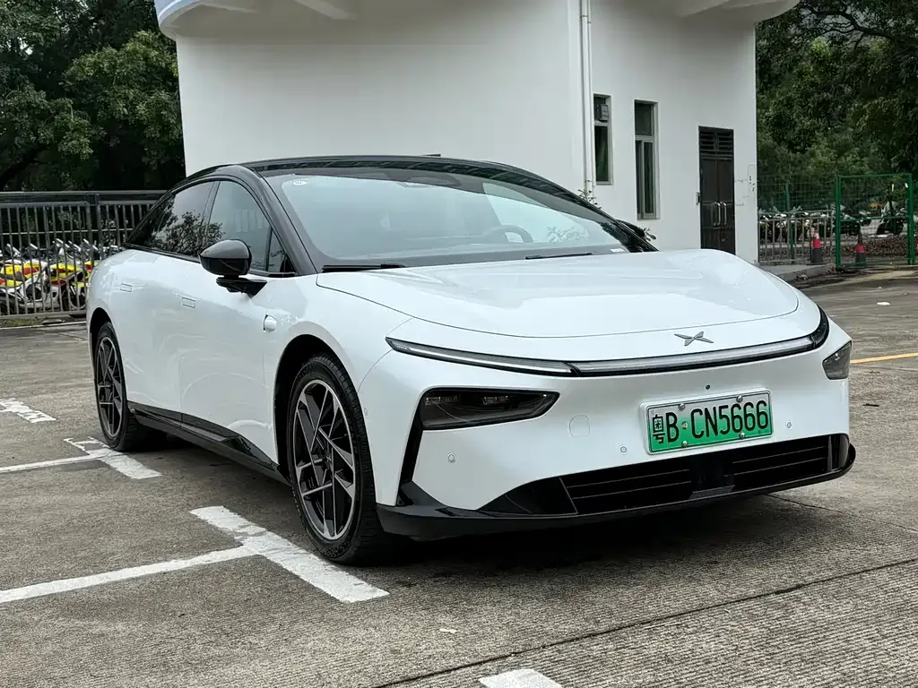 XPeng P7+ — фото 10