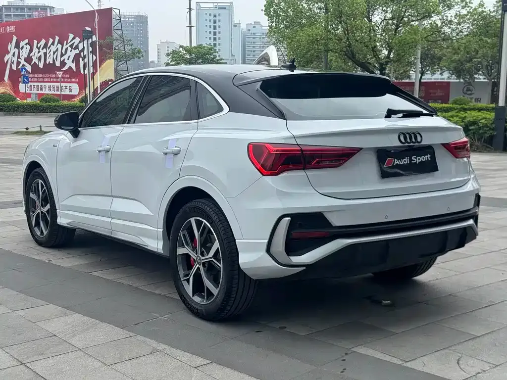 Audi Q3 Sportback 2021 из CN, фото 9