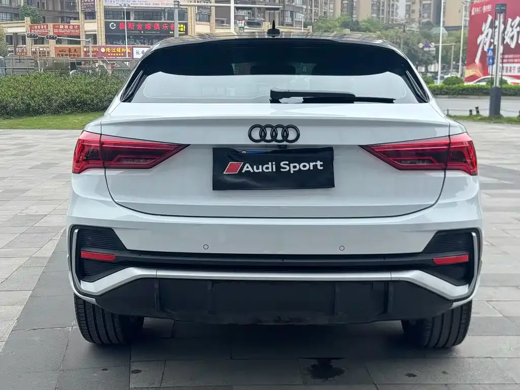 Audi Q3 Sportback 2021 из CN, фото 3