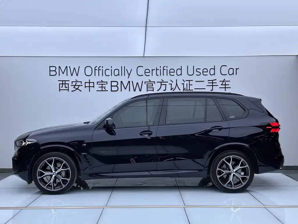 BMW X5 — фото 6