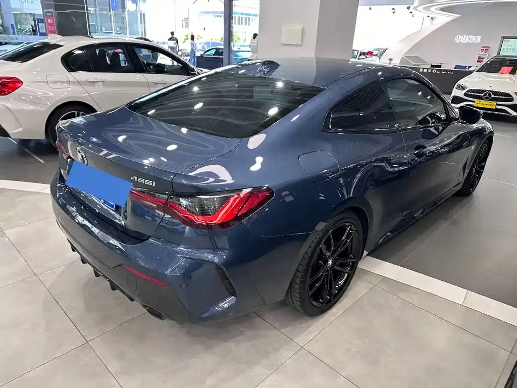 BMW 4 Series 2022 из CN, фото 7