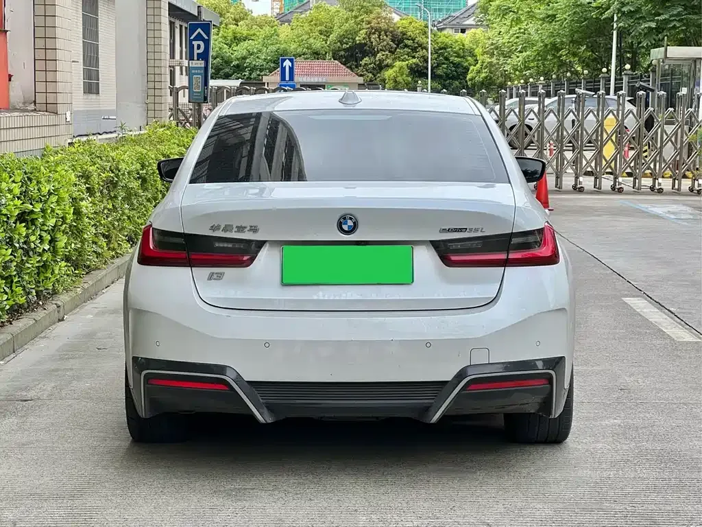 BMW i3 — фото 6