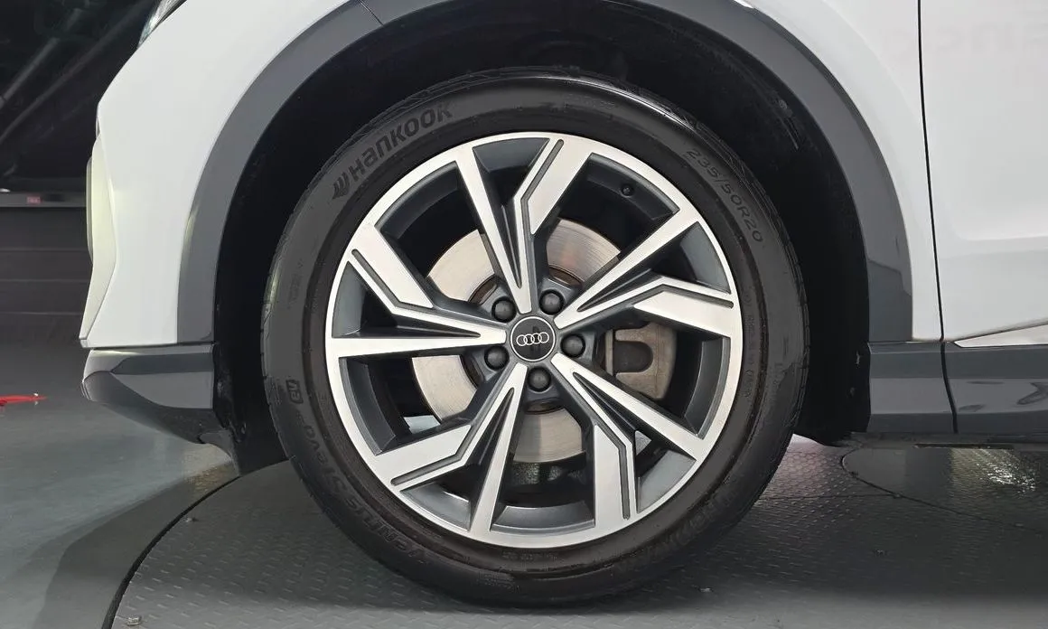 Audi Q4 e-tron 2023 из KR, фото 9