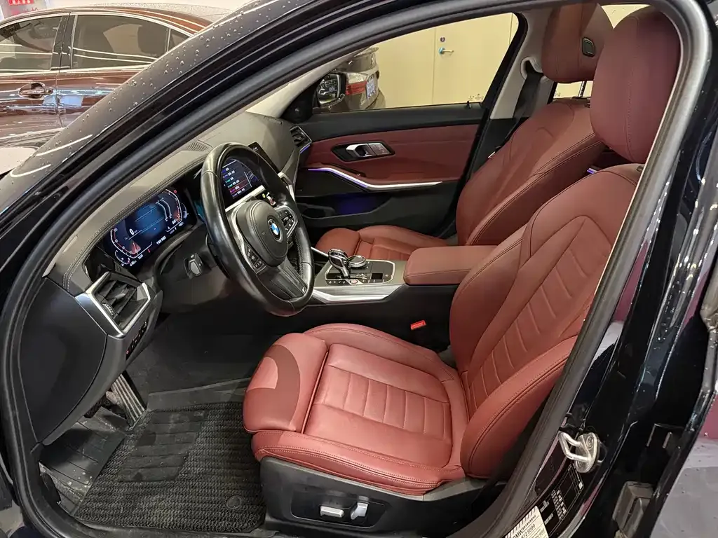 BMW 3 Series 2021 из CN, фото 10
