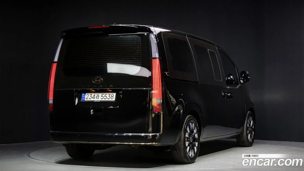 Hyundai Staria 2025 из KR, фото 4