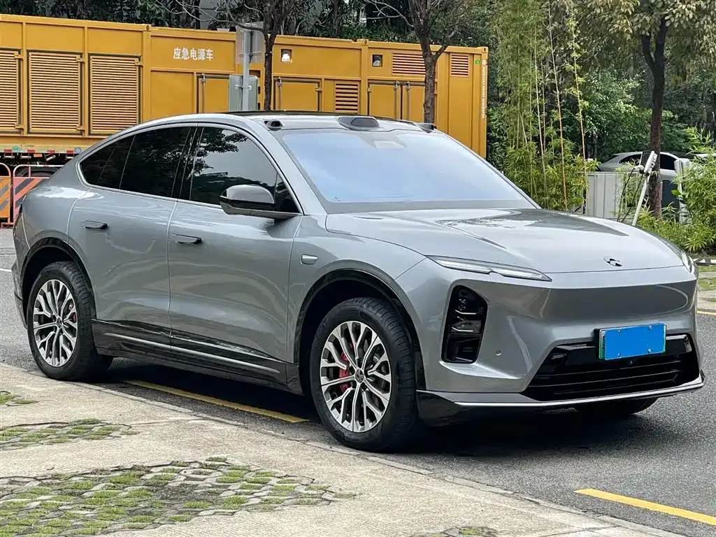 NIO EC6 — фото 8