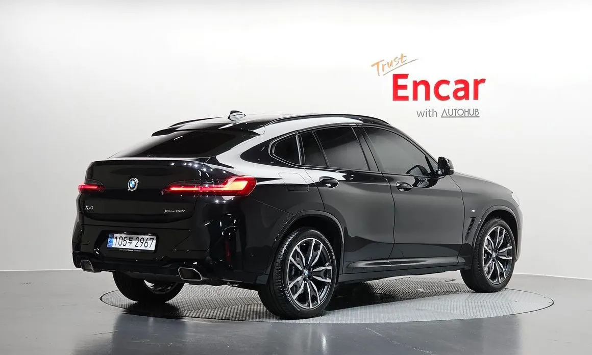 BMW X4 — фото 4