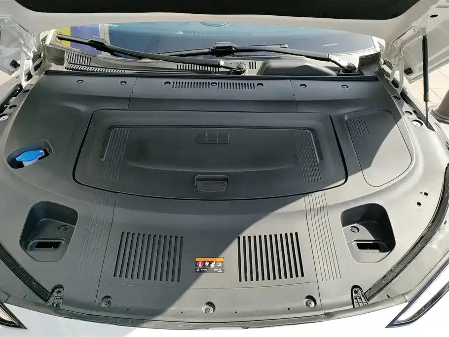 Geely Galaxy E8 2024 из CN, фото 9