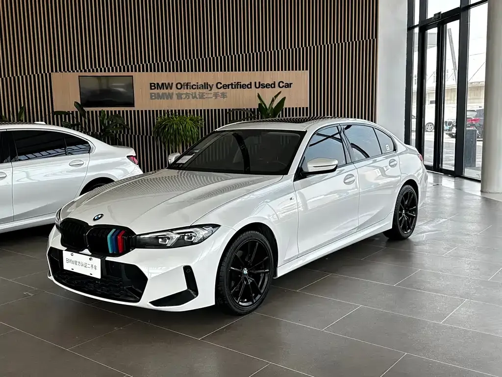 BMW 3 Series — фото 1