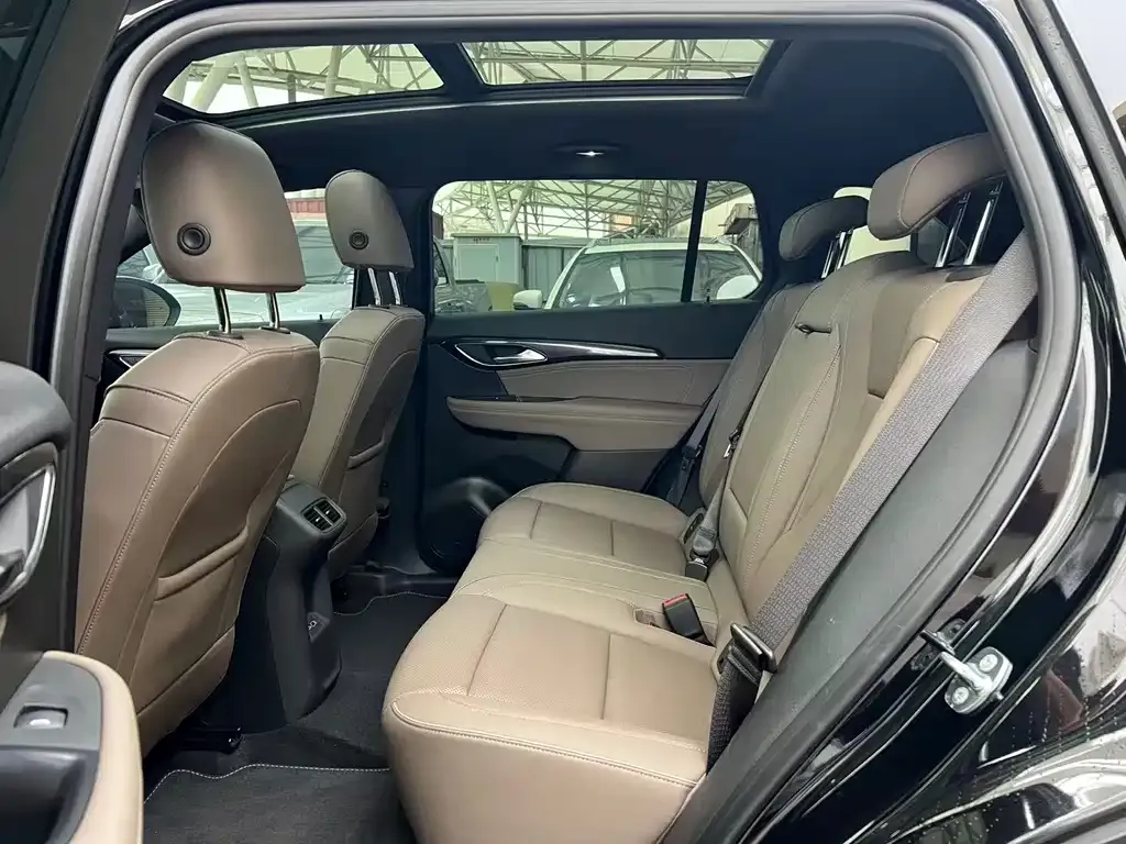 Buick Envision Plus — фото 3