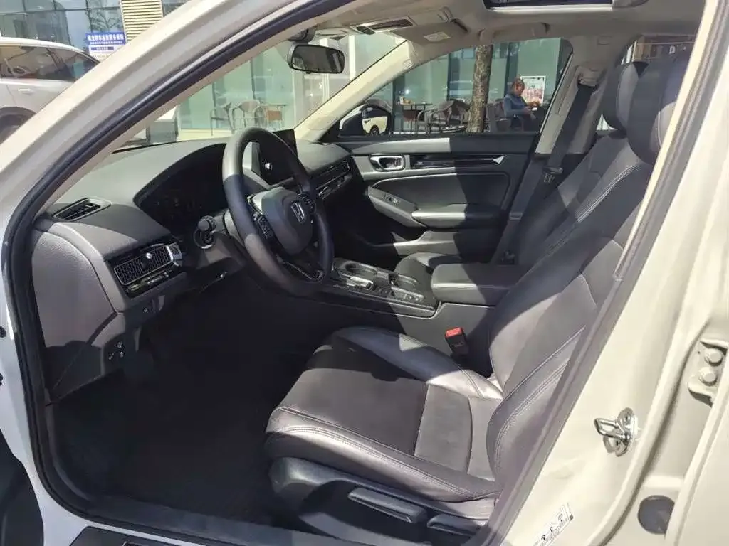 Honda Civic — фото 5