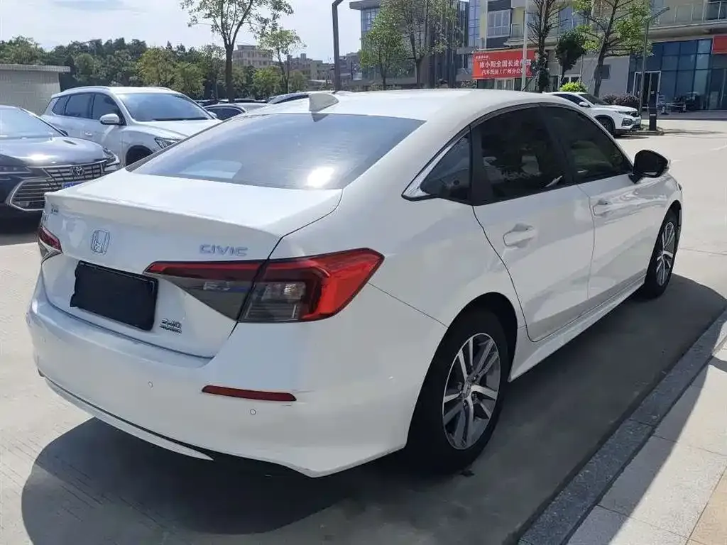 Honda Civic — фото 4