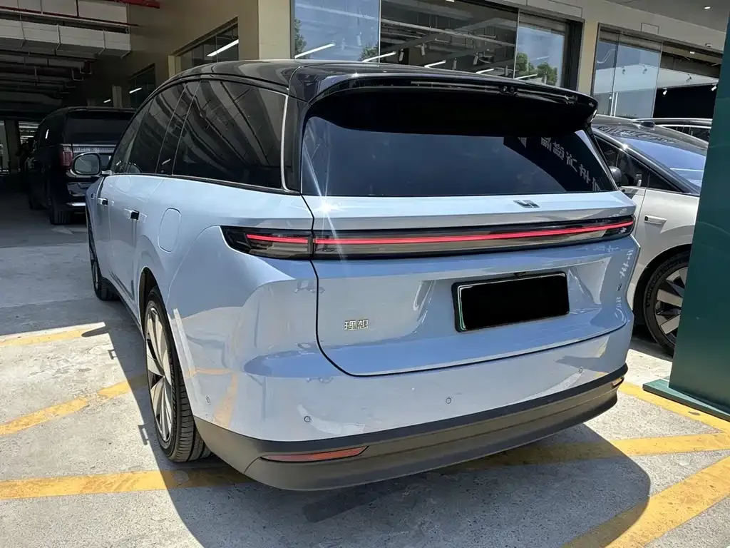 Li Auto i8 2025 из CN, фото 3