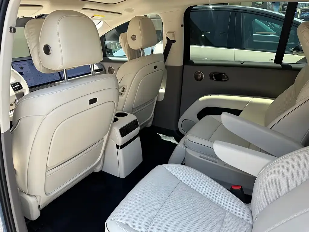 Li Auto i8 2025 из CN, фото 5