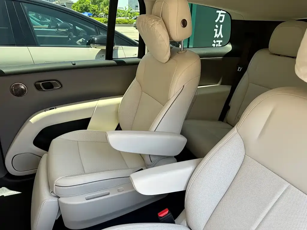 Li Auto i8 2025 из CN, фото 8