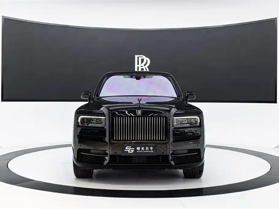 Rolls-Royce Cullinan — фото 9