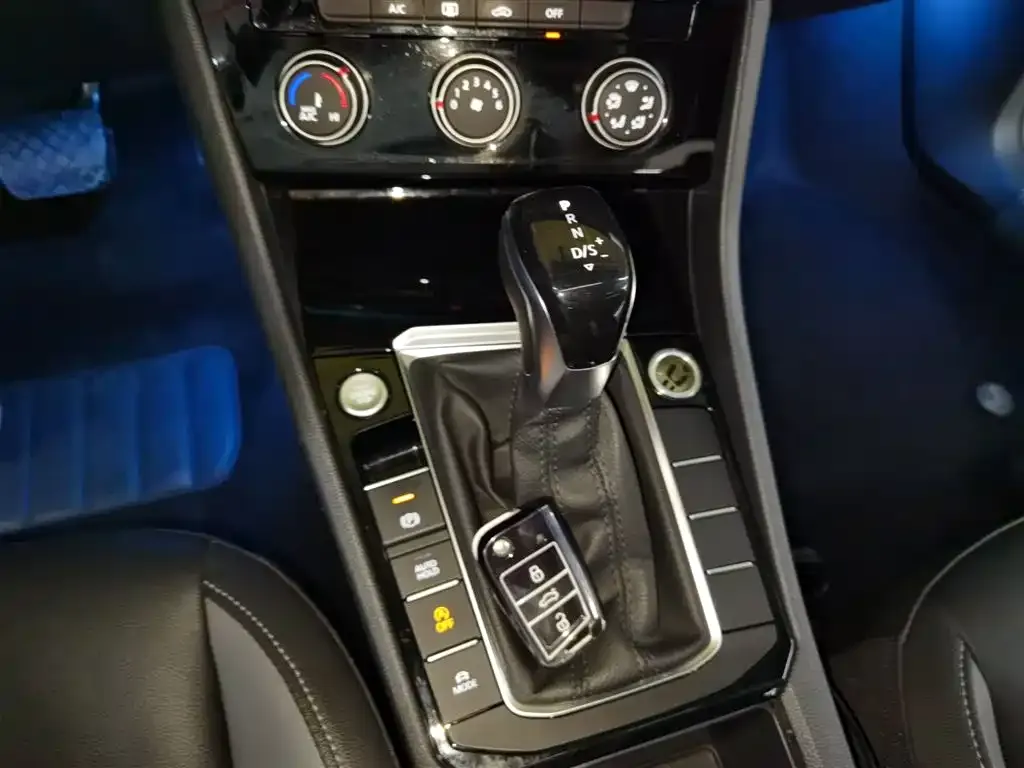 Volkswagen Sagitar 2021 из CN, фото 7