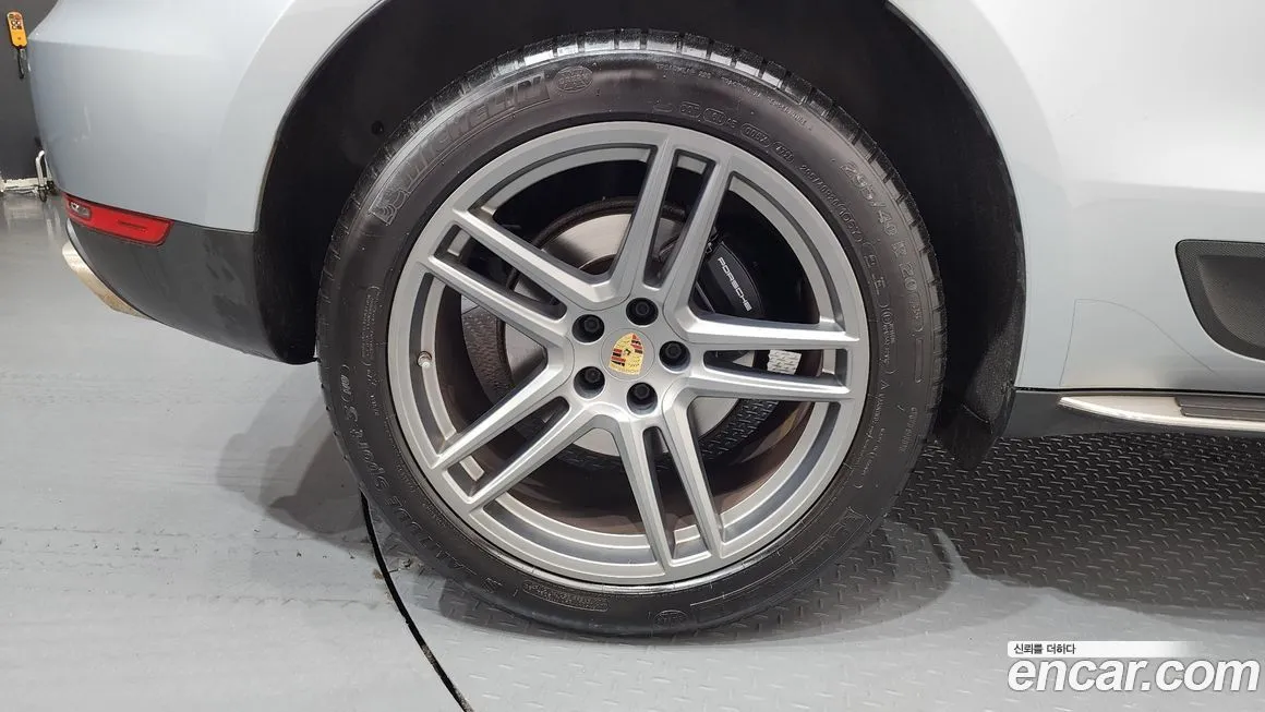 Porsche Macan 2021 из KR, фото 8