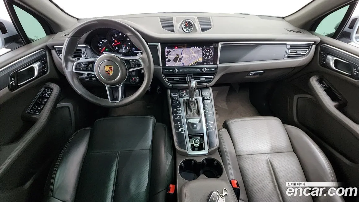 Porsche Macan 2021 из KR, фото 2
