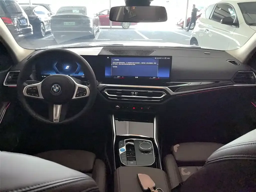 BMW i3 — фото 7