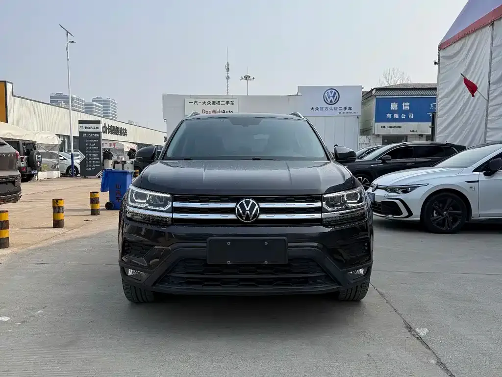 Volkswagen Tharu — фото 3