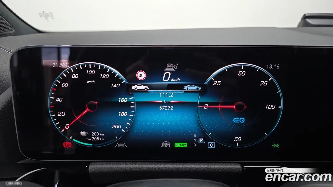 Mercedes-Benz EQA 2023 из KR, фото 6