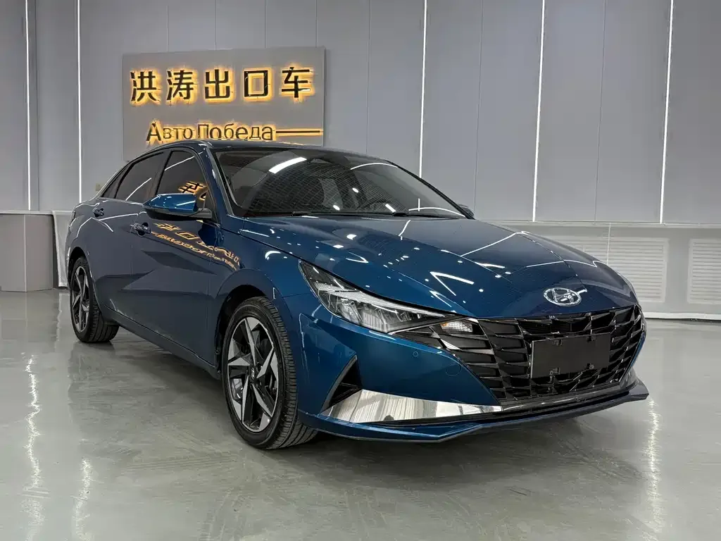 Hyundai Elantra — фото 6