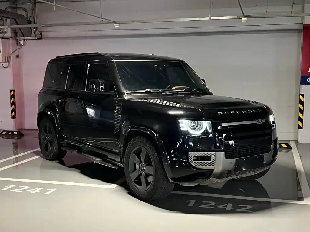 Land Rover Defender — фото 4
