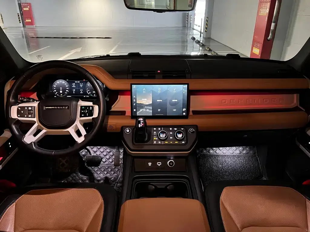 Land Rover Defender — фото 6