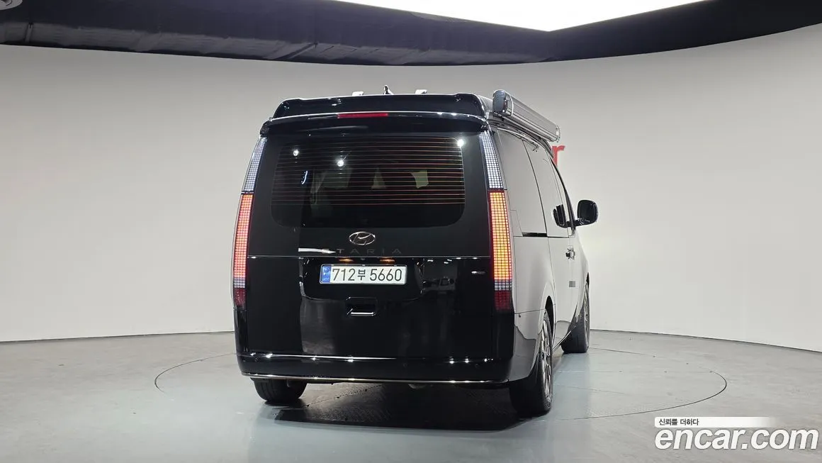 Hyundai Staria 2023 из KR, фото 3