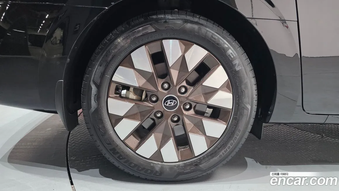 Hyundai Staria 2023 из KR, фото 5