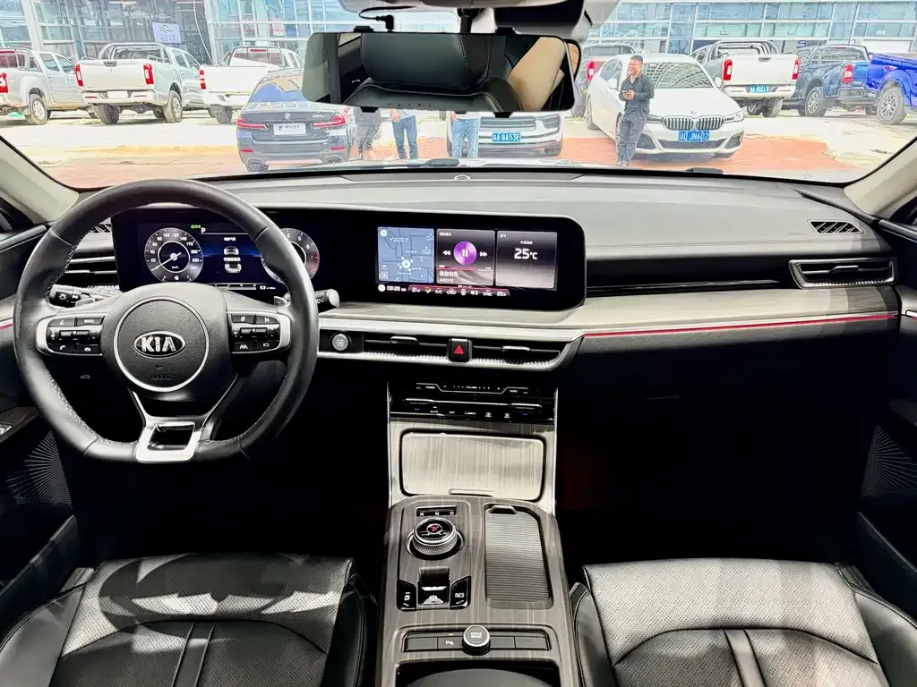 Kia K5 2021 из CN, фото 2