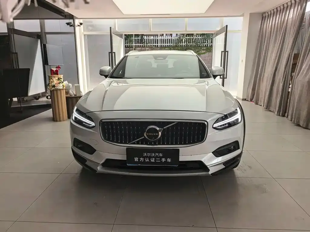 Volvo V90 — фото 5