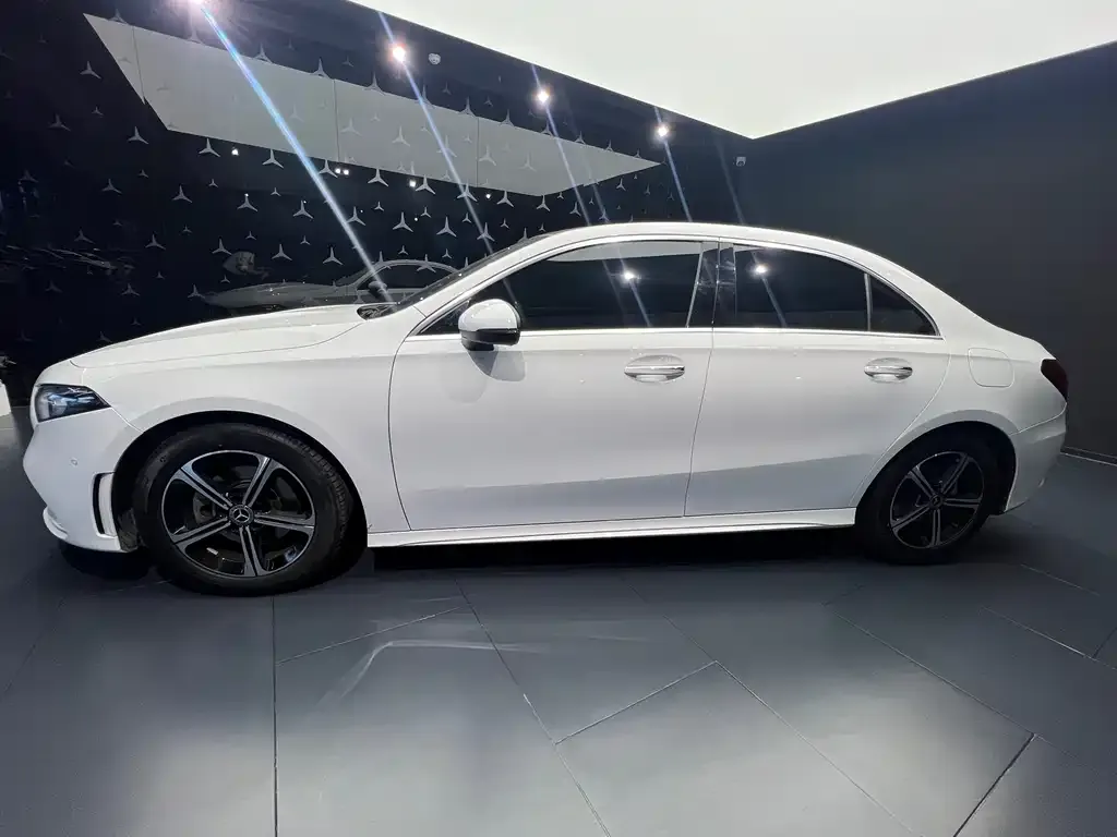 Mercedes-Benz A-Class — фото 3
