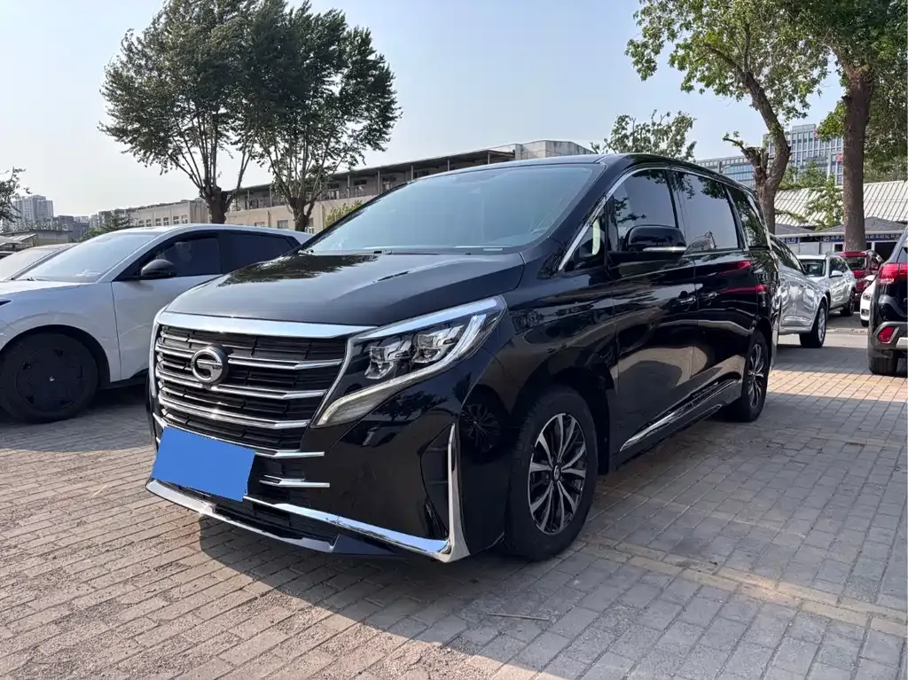 GAC Motor Trumpchi M8