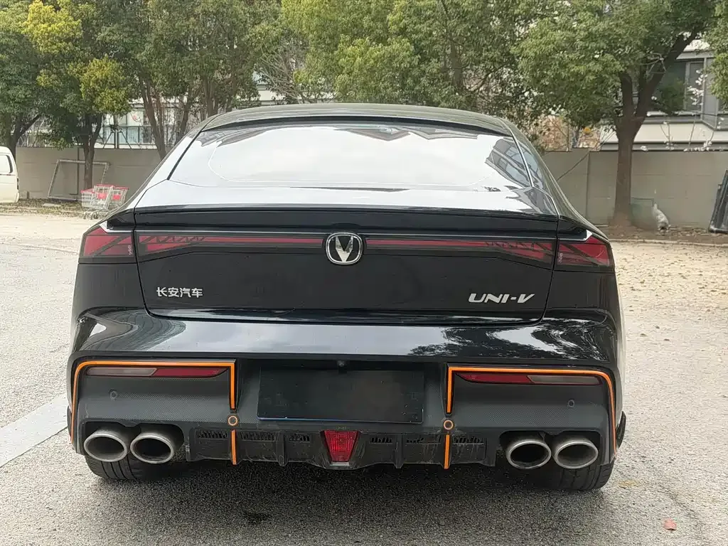 Changan UNI-V 2023 из CN, фото 6