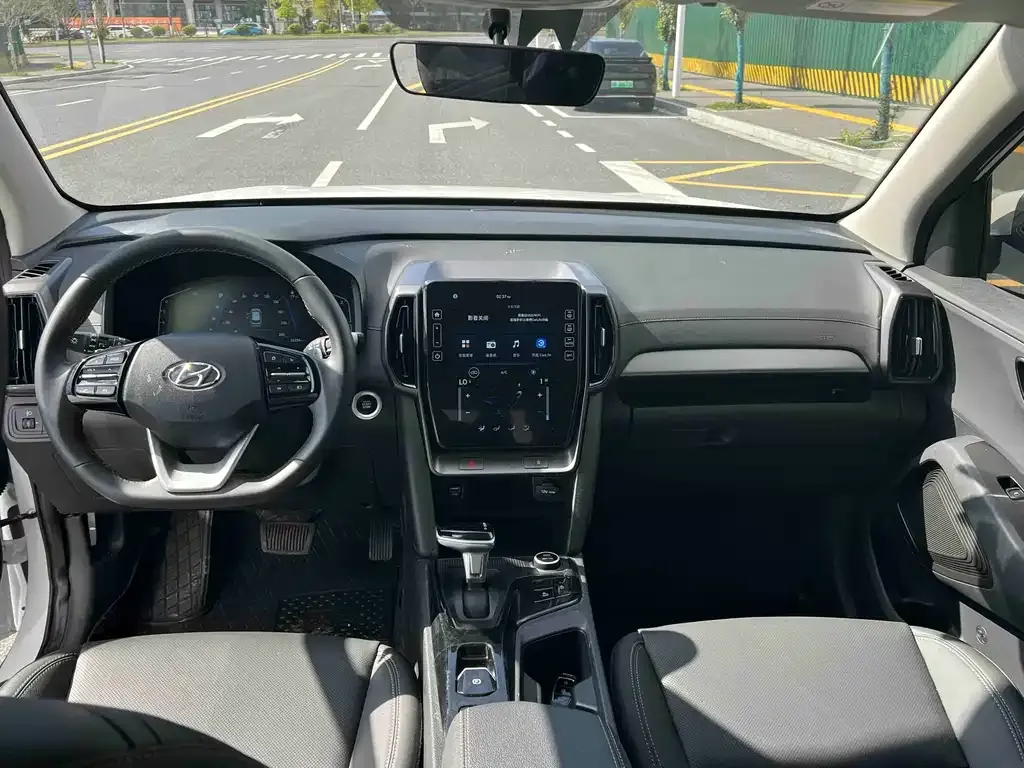 Hyundai ix35 2022 из CN, фото 4