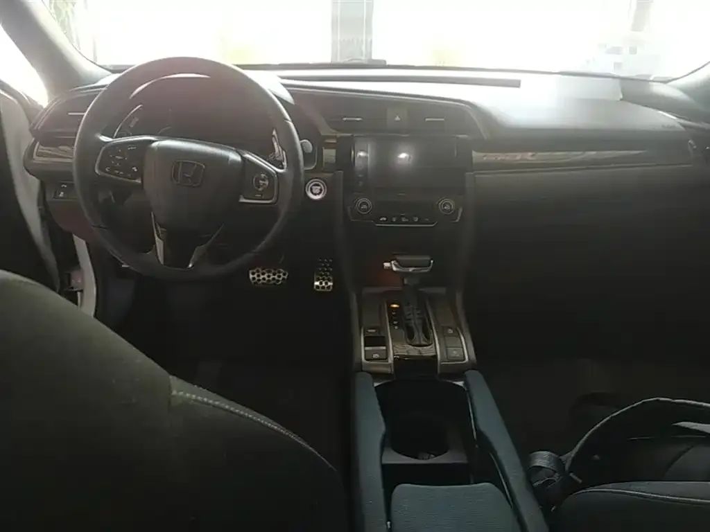 Honda Civic — фото 2
