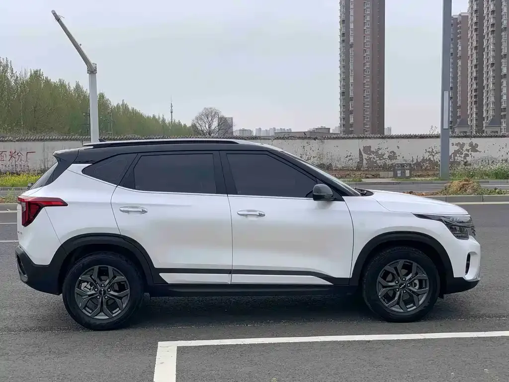 Kia KX3 — фото 5