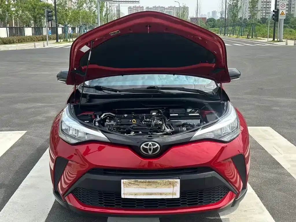 Toyota C-HR — фото 8
