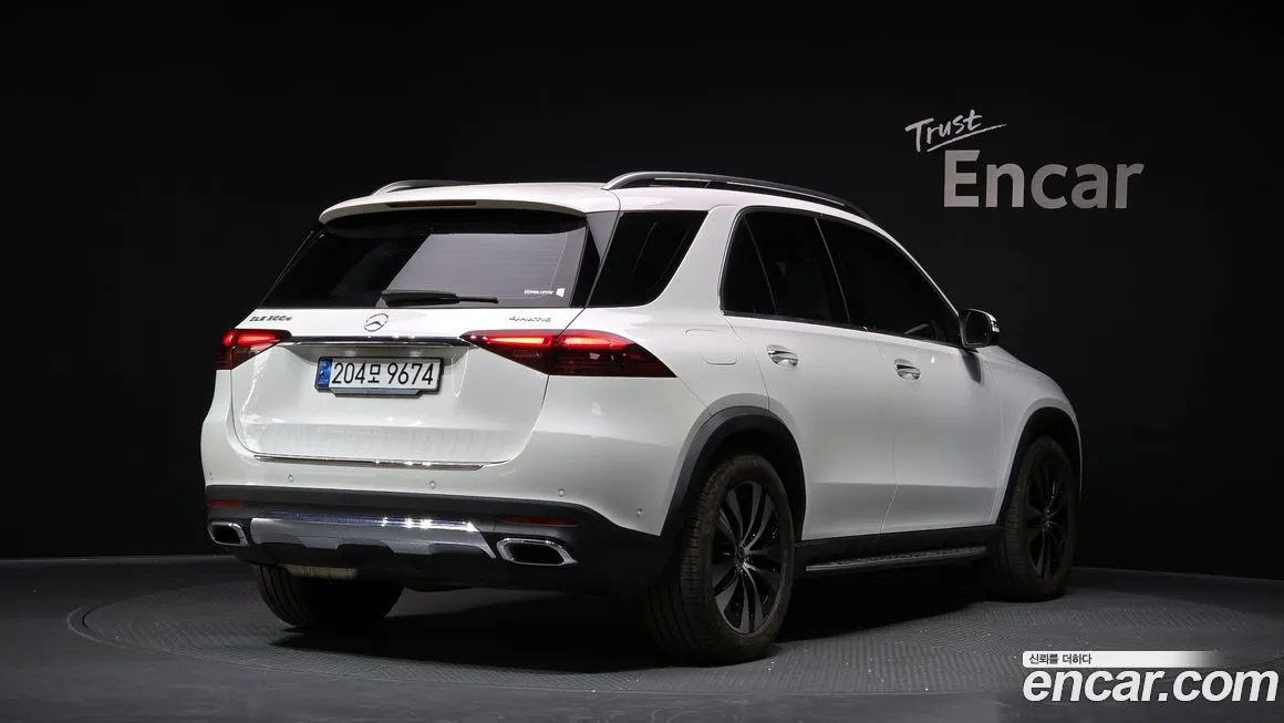 Mercedes-Benz GLE-Class — фото 3