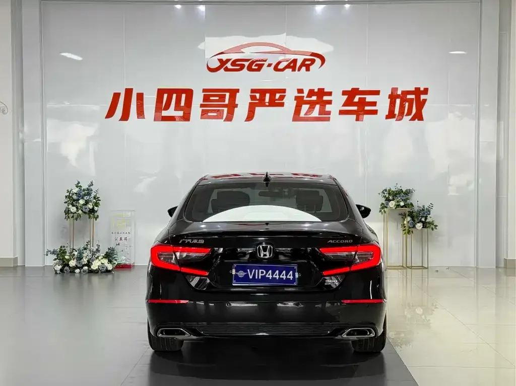 Honda Accord — фото 6